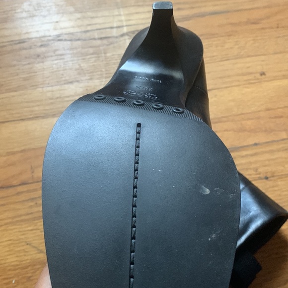 Prada NWOT boots - kitten heal - Made in Italy from the 90s - Picture 6 of 6